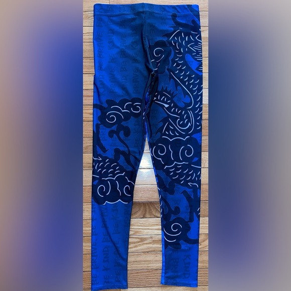 Punk Robb Abstract Art Asian Chinese Dragons BE KIND Leggings Pants L - Picture 6 of 6
